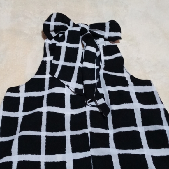 Top - Picture 4 of 6